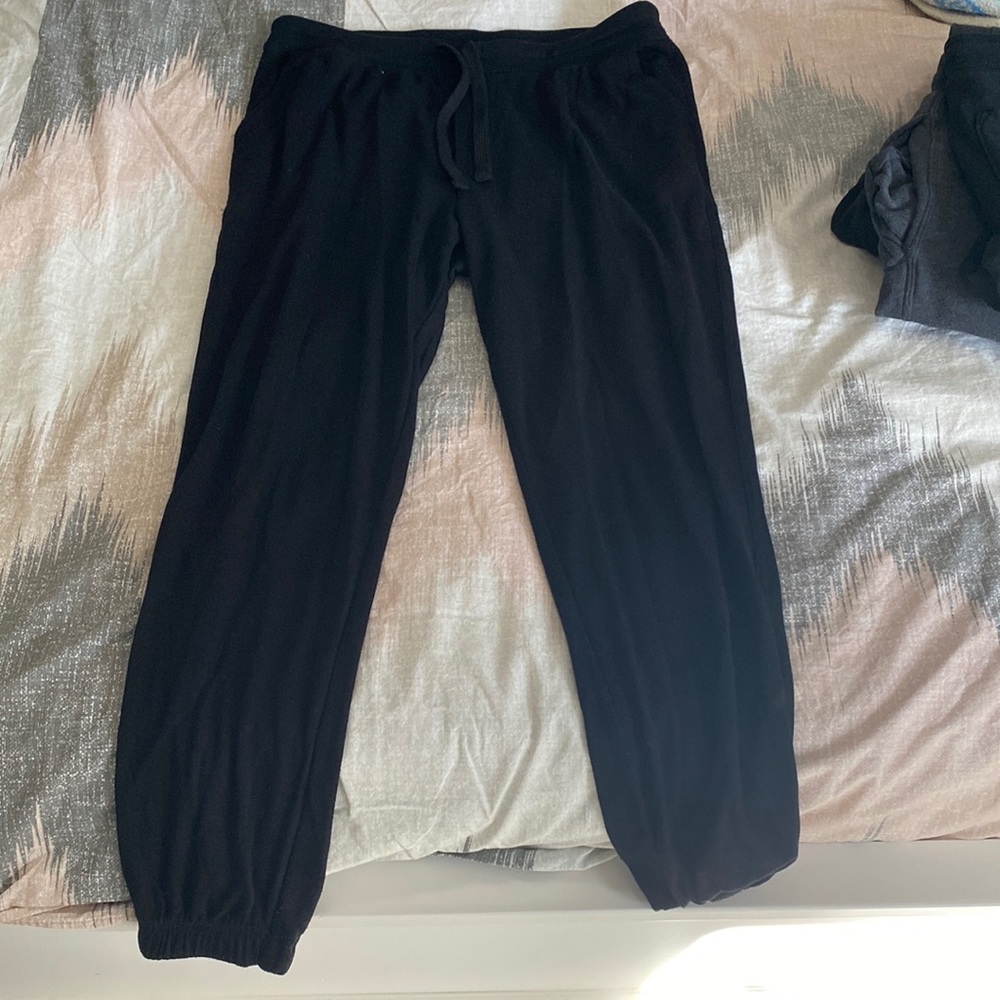 black jogger sweatpants size M